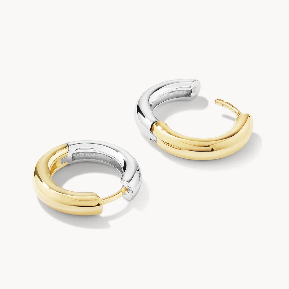 Midi Mixed Metal Reversible Hoop Earring in Gold