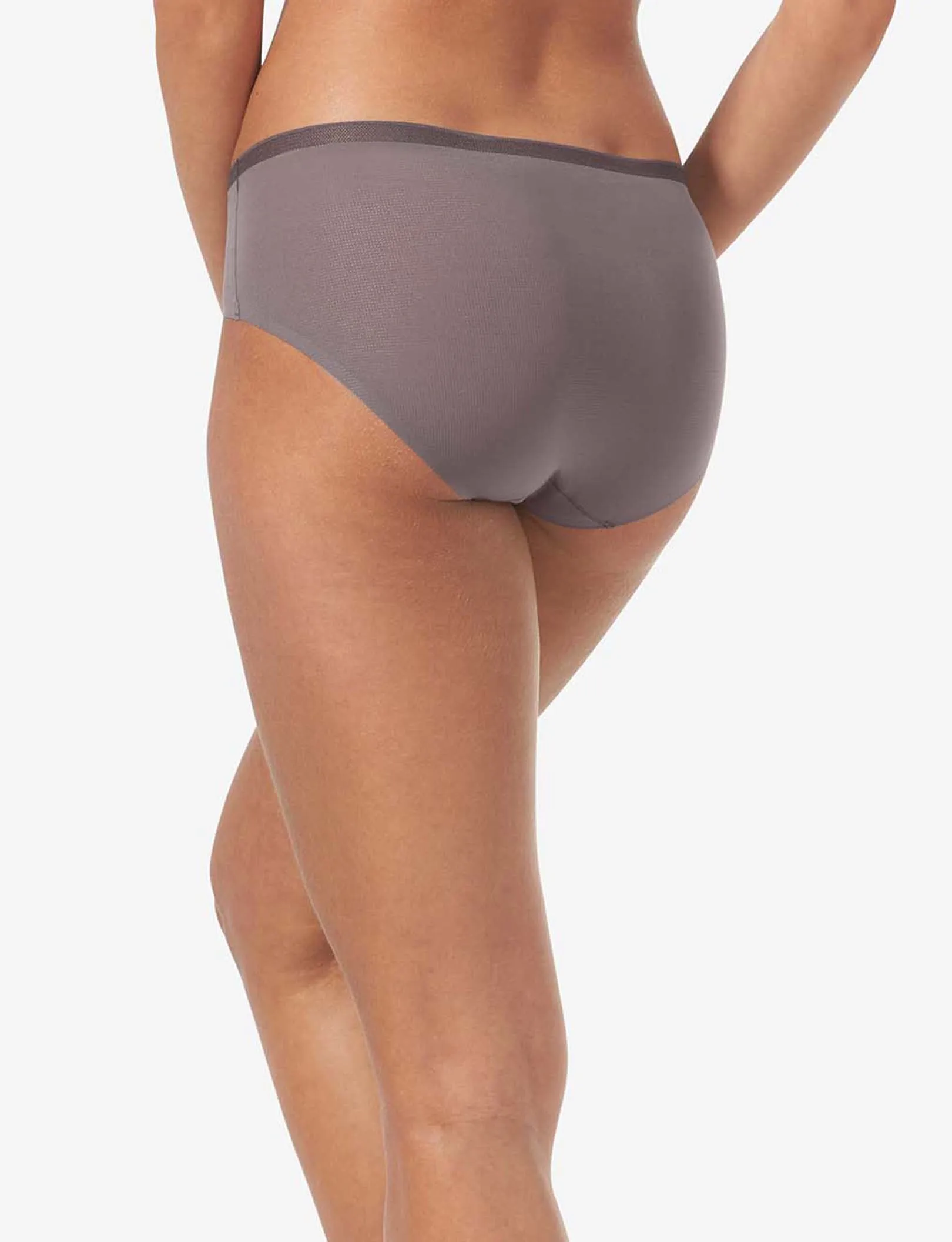 Women's Air Brief