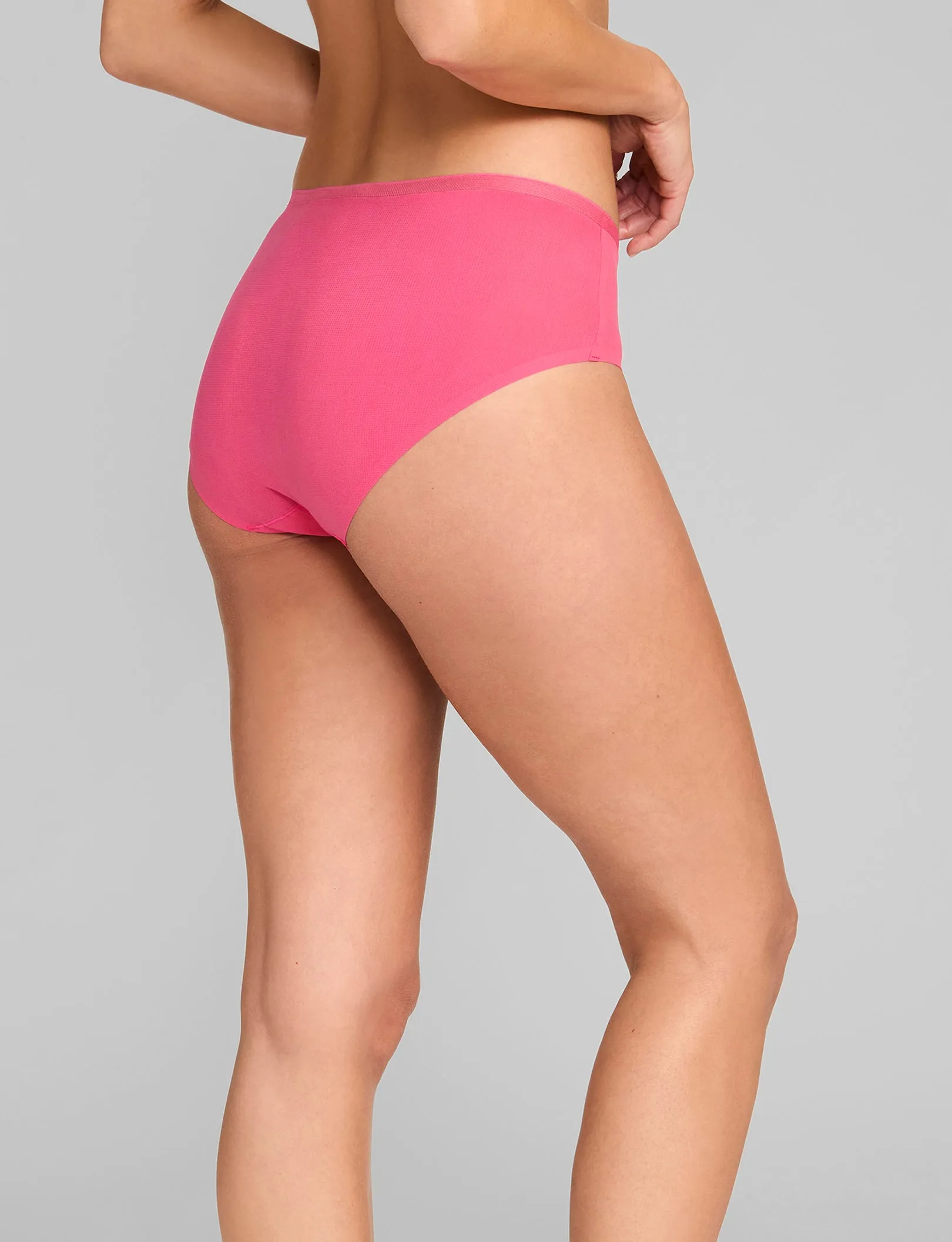 Women's Air Brief